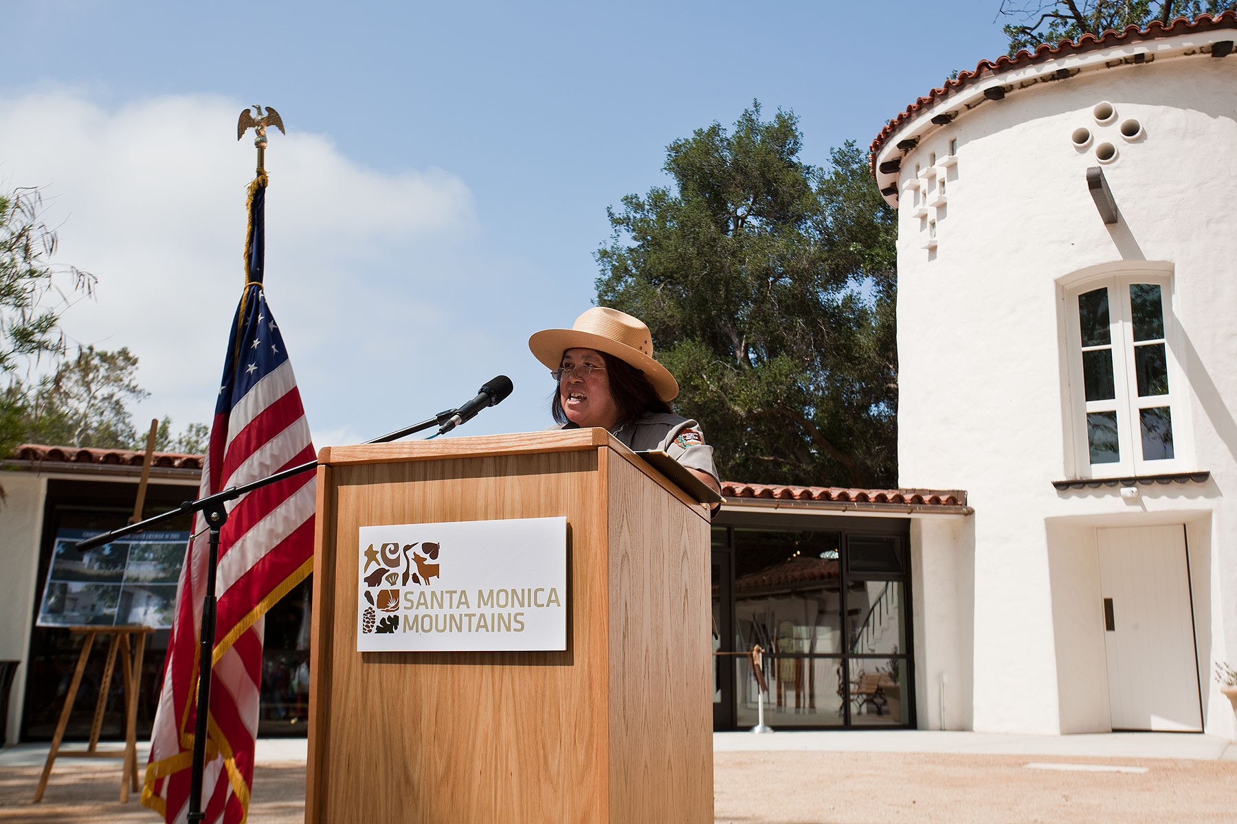 Fong at Podium