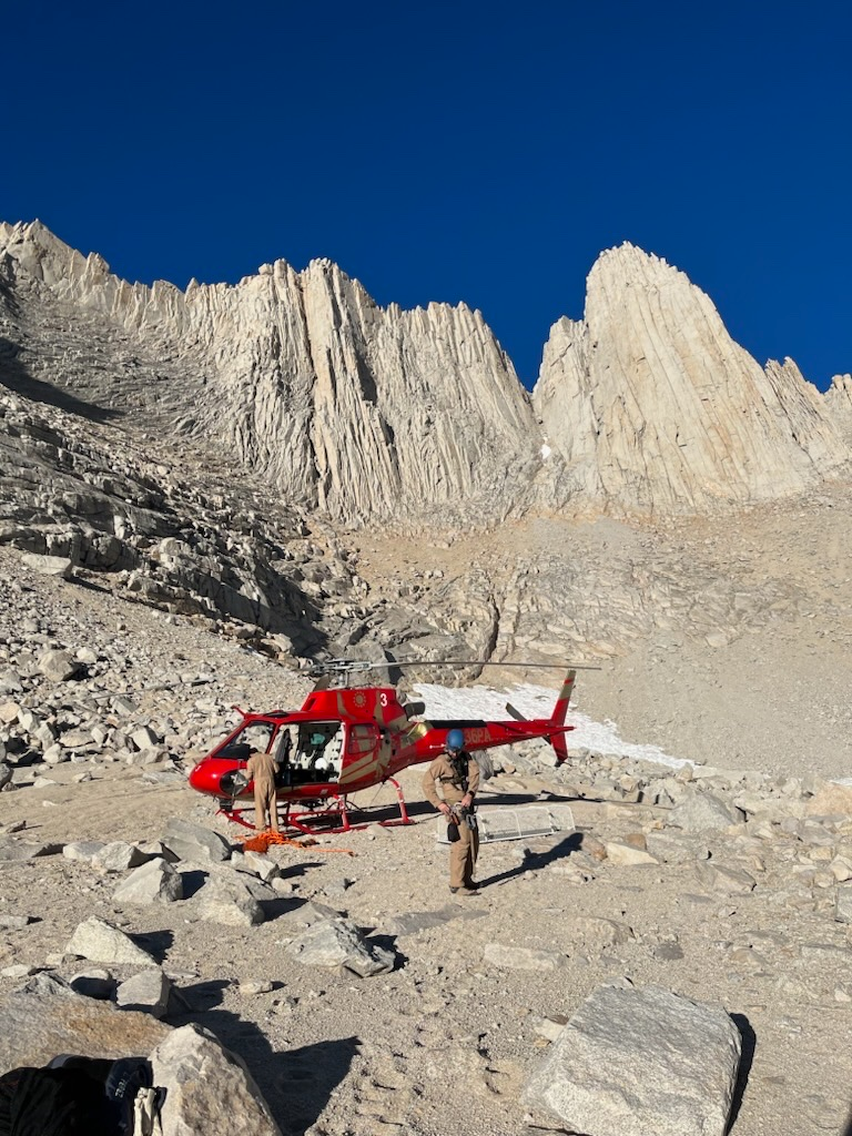 Photo of NPS Ranger rigging for short haul.