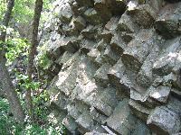 Columnar joints in greenstone.