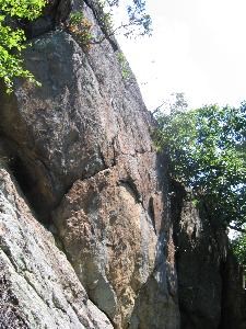 Granitic rock below Hogback Mountain Granitic rock below Hogback Mountain