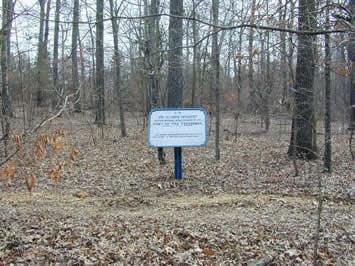 Position Marker #039: 43rd Illinois Infantry zoomed out photograph