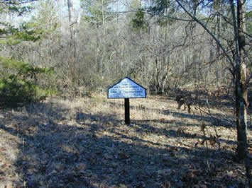 Campsite Tablet #A-07: 48th Illinois Infantry zoomed out photograph