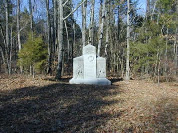 Monument #M124: 20th Ohio Infantry zoomed out photograph