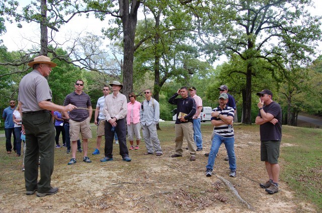 Park Ranger Charlie Spearman conducts a staff ride for service members at Shiloh National Military Park.
NPS Photo