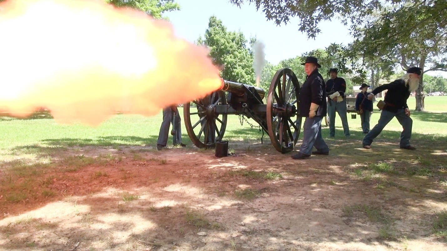 Living Historians Fire a Cannon