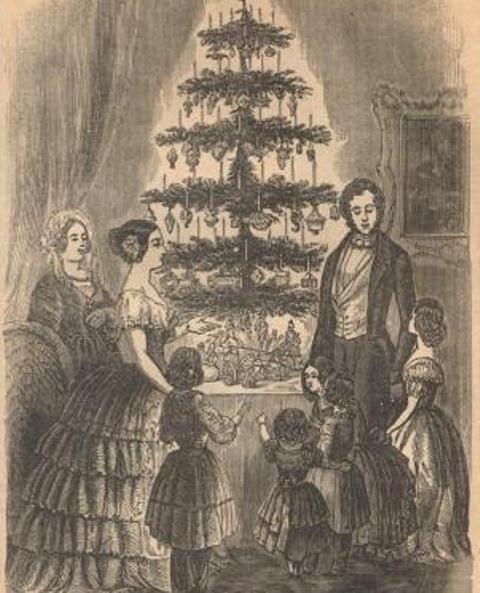 historic christmas tree web large