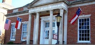 tn river museum small Exterior Front