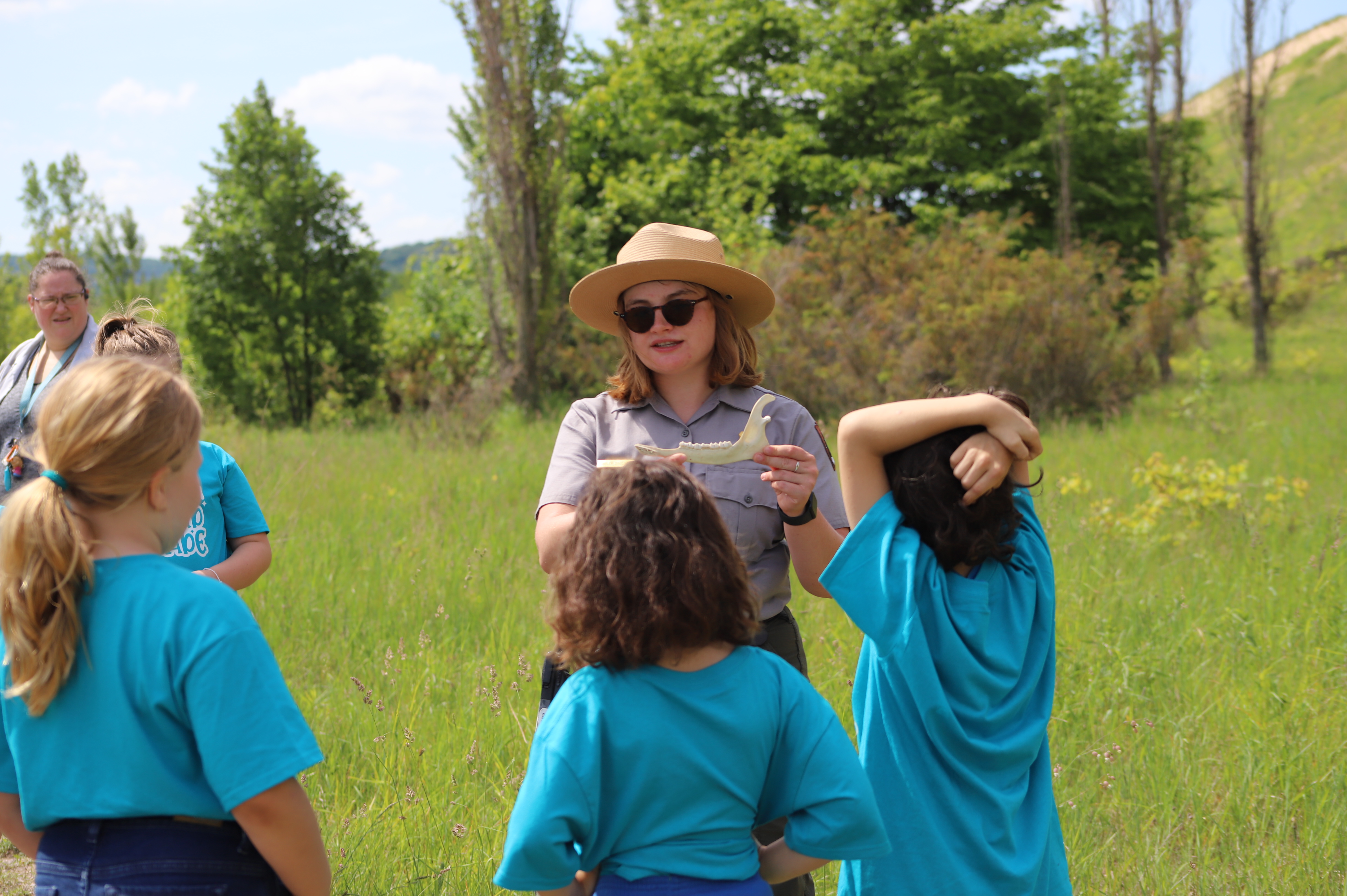 Habitat-Needs-Field-Trip.png?maxwidth\u003d1300\u0026maxheight\u003d1300\u0026autorotate\u003dfalse