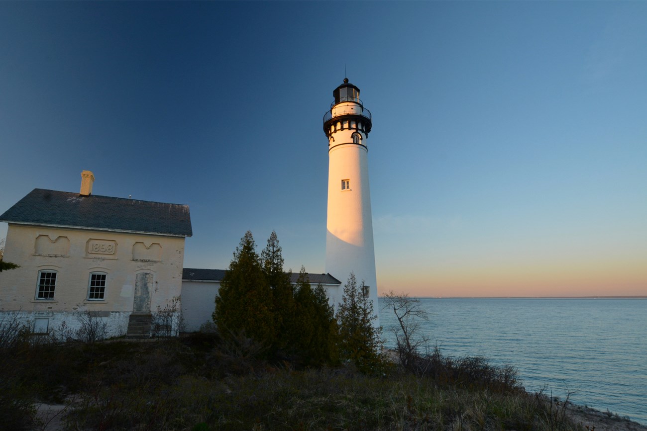 SMI lighthouse in morning light