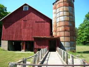 Tweddle Barn, Silo, and Feed Bunk