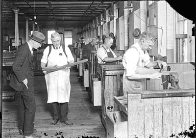 Stocking shop in about 1925