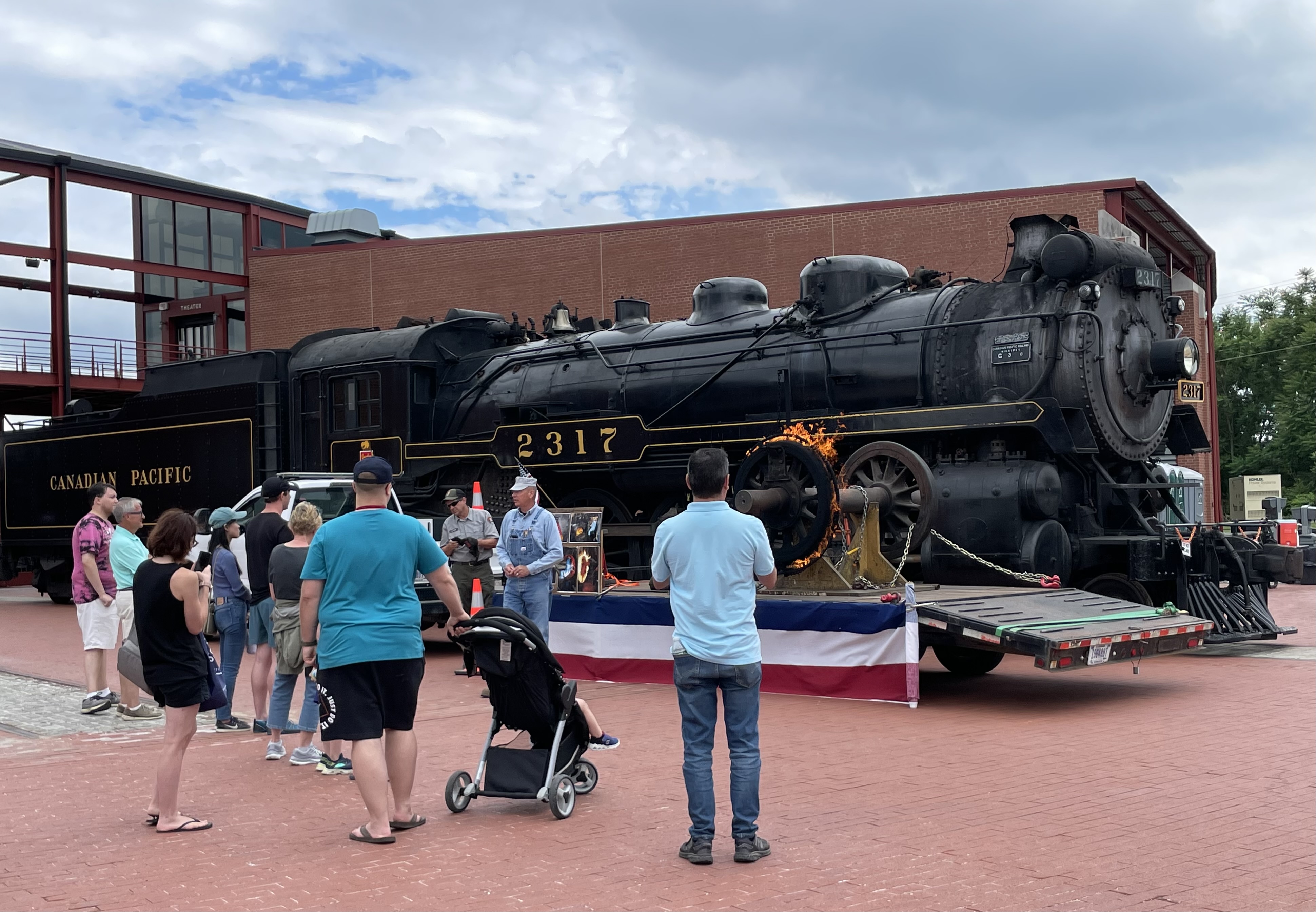RailFest 2022 Ring 0f Fire ring of fire demonstration in front of train
