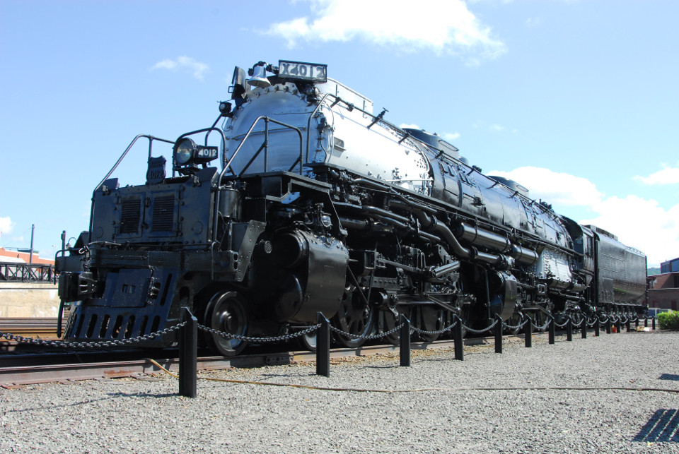 big boy steam locomotive model