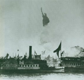 statue of liberty being shipped