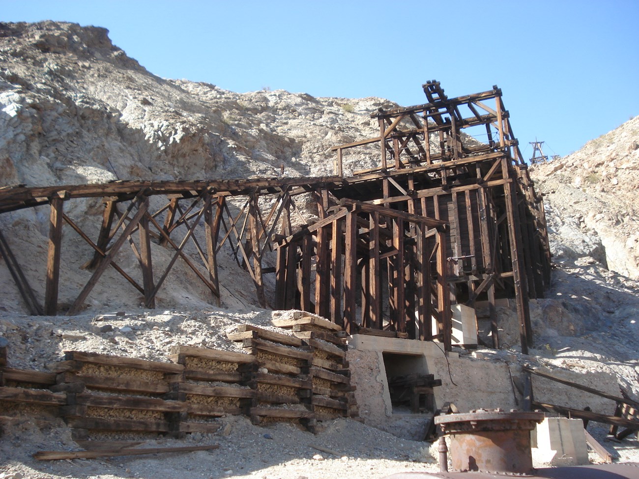 weathered mining equipment in the desert