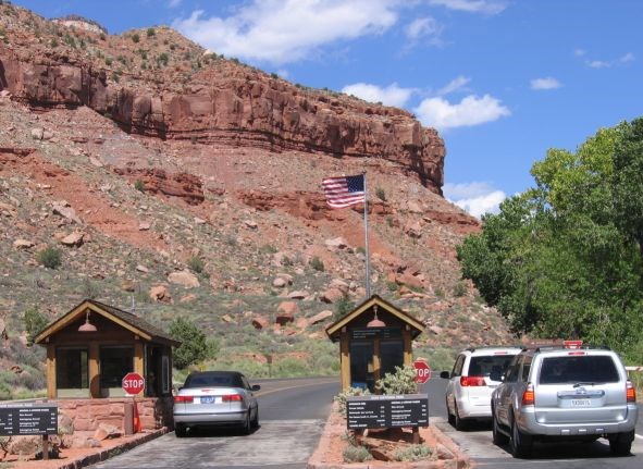 South entrance to Zion National Park, Utah.