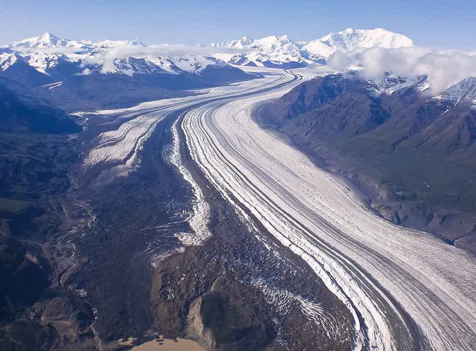 Alaska: A Land of Glaciers and Icefields - The Bagley Icefield and other features of the park