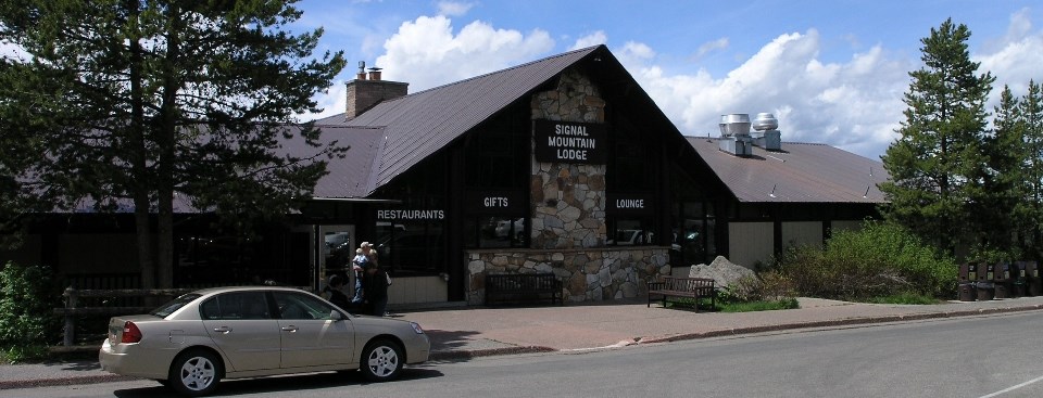 street view of signal mountain lodge