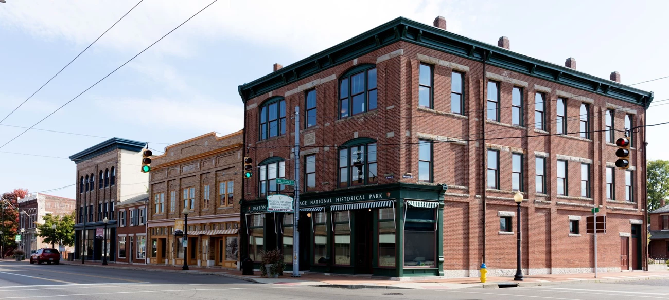 DAAV-West-Third-LOC-Highsmith An intersection of West Third Street Historic District of Dayton, with 2 to 3 story brick structures lining a street