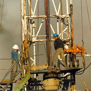 lt= drill rig