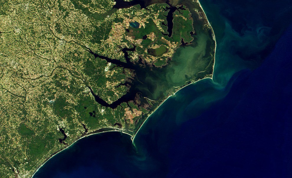 Storms_Response_Manage_O01 satellite image of coast and barrier island system