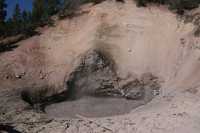 yell hydrothermal features mud volcano 10x mud volcano
