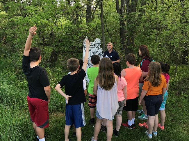 4th grade field trip at Native Lands County Park, site of Susquehannock town