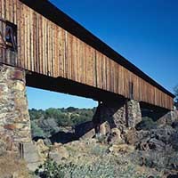 Color photo of Knight's Ferry Bridge