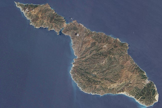Aerial view of skinny island.
