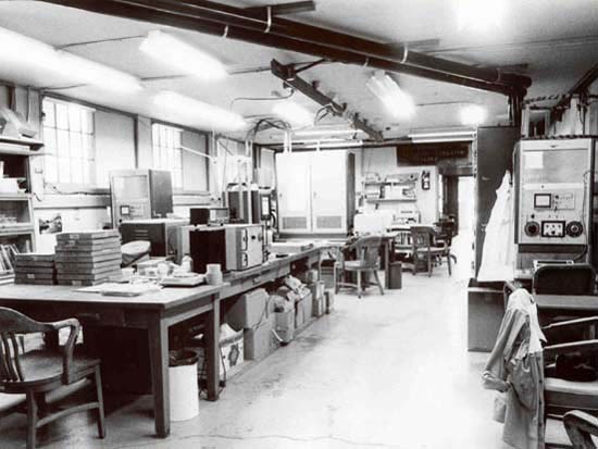interior of laboratory in 1994