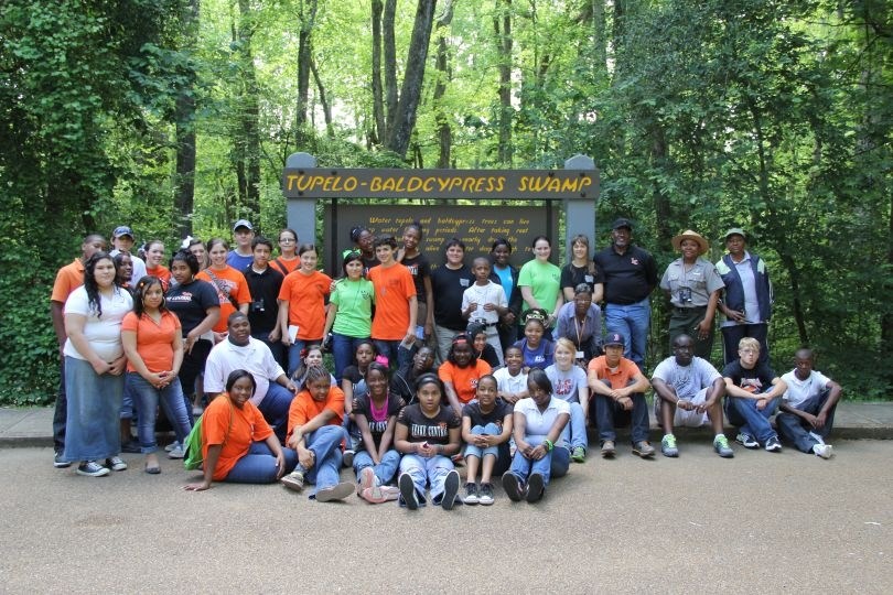 Youth group volunteering.
