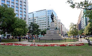 Farragut Square showing landscaping and statue of Admiral Farragut