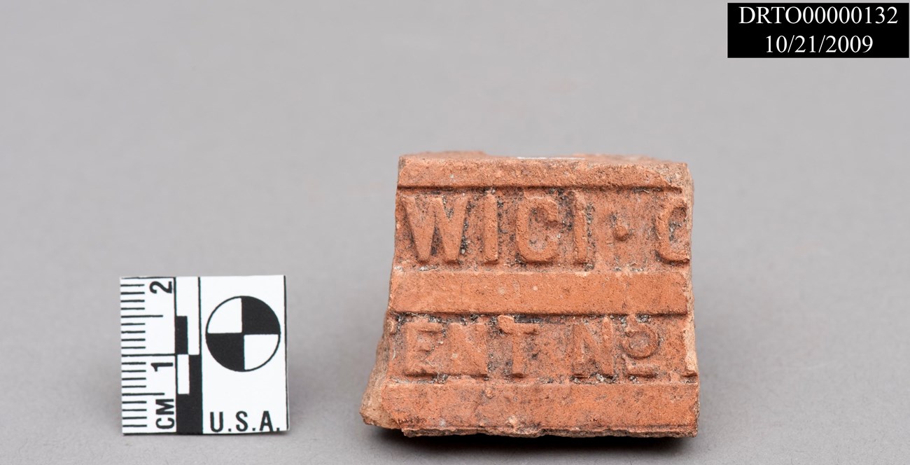 DRTO 132 DRTO 132 red brick fragment