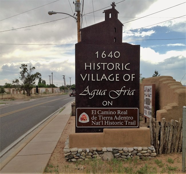 Historic El Camino Real sign.