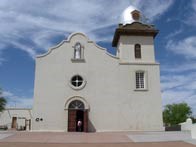 Ysleta Mission (Mission Corpus Christi de San Antonio de la Ysleta Sur) Photo by davidtravel. Courtesy of Flickr Creative Commons.