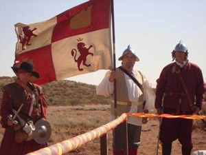 lt= Reenactors from La Sociedad de la Entrada at the Jornada del Muerto