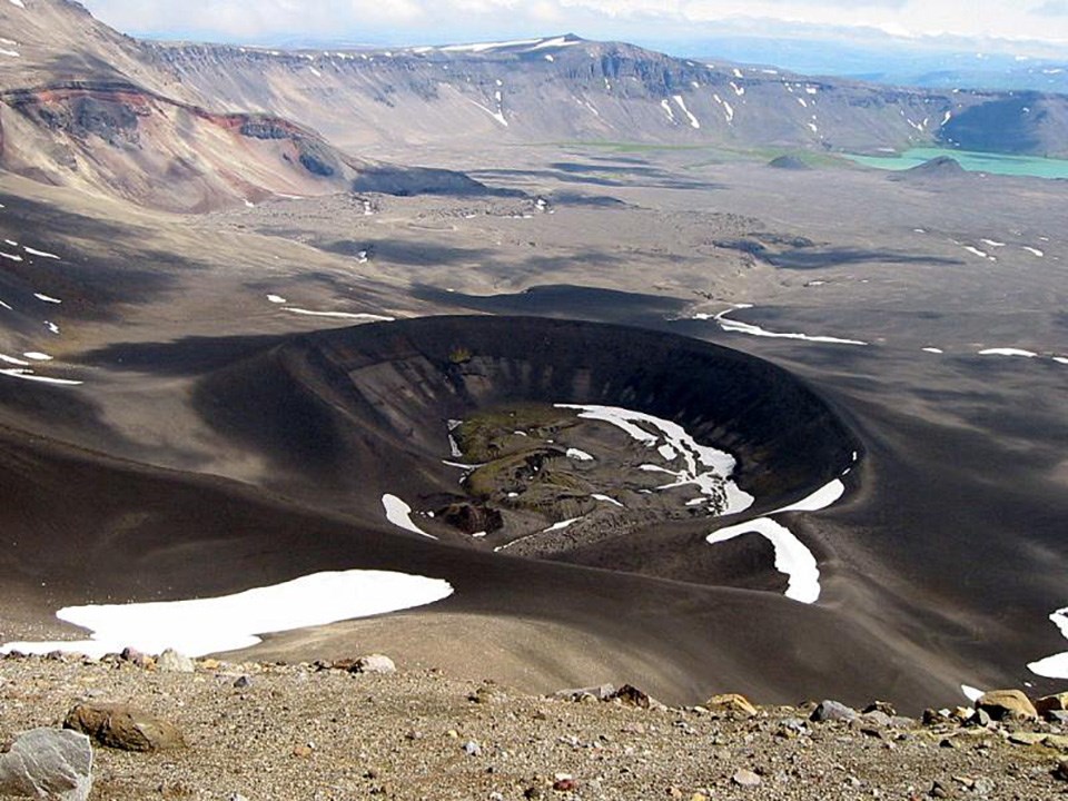 usgs ania 19301 cone within caldera dark tephra cone
