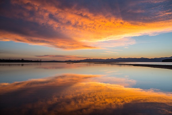 Yellowstone Lake Yellowstone Lake