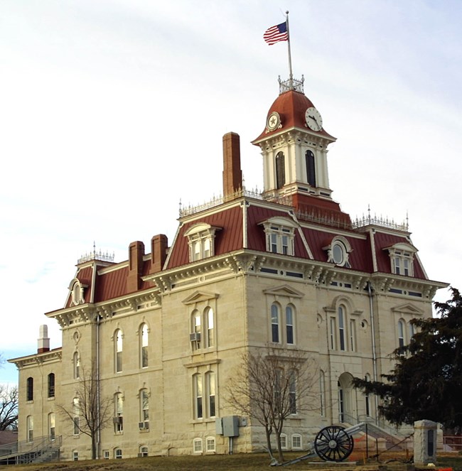 Chase County Courthouse