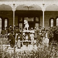 Federal troops on the front porch of a house