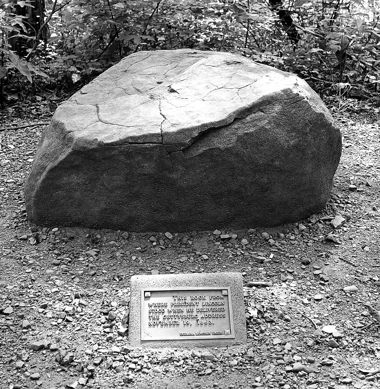 Gettysburg stone - Stone 9 Large stone on side of trail with plaque in front