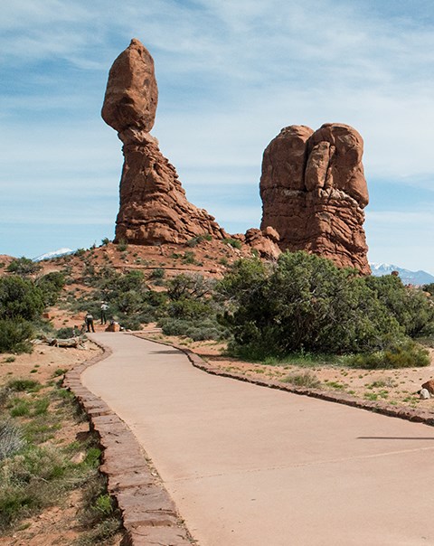 hike balanced rock u s national park service
