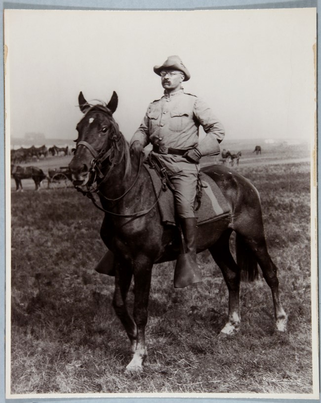 theodore roosevelt rough riders uniform