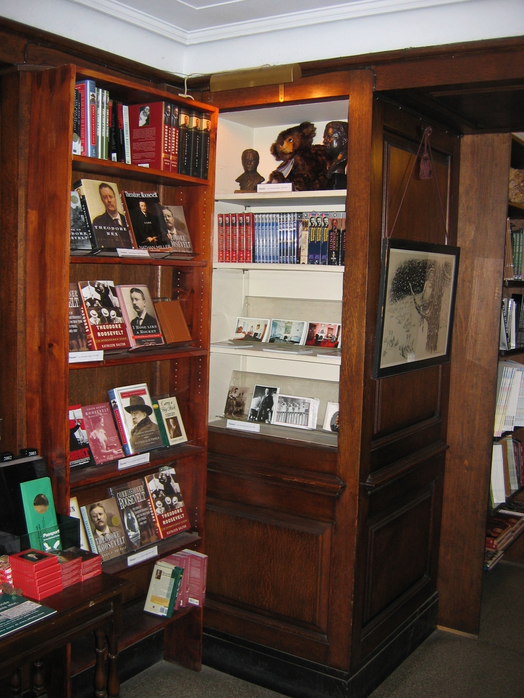 Bookstore Theodore Roosevelt Birthplace NHS