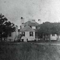 Historic photograph of the house as it may appeared during the plantation era