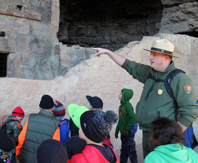 Ranger leading field trip at Lower Cliff Dwelling Ranger leading field trip at Lower Cliff Dwelling