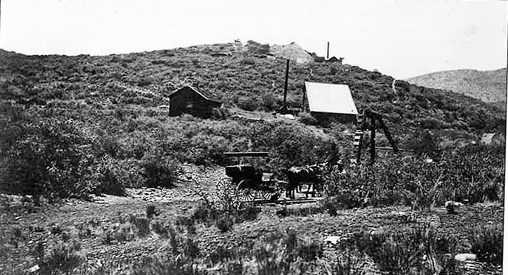 Mine at McMillenville, Arizona-Haak