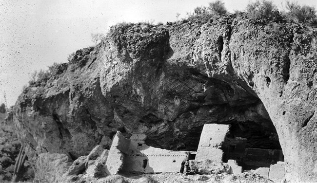 Lower Cliff Dwelling in a better preserved state