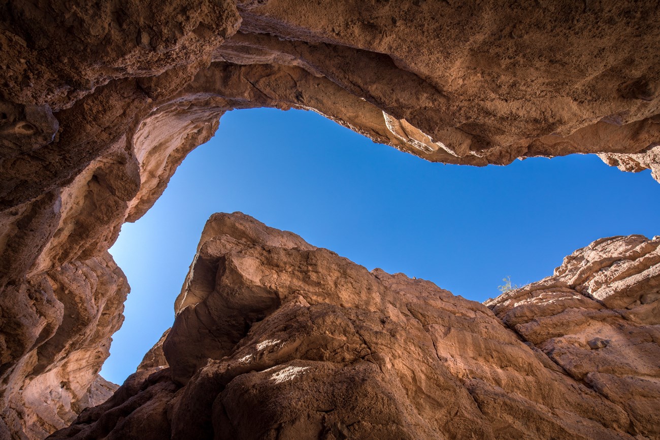 Slot canyon