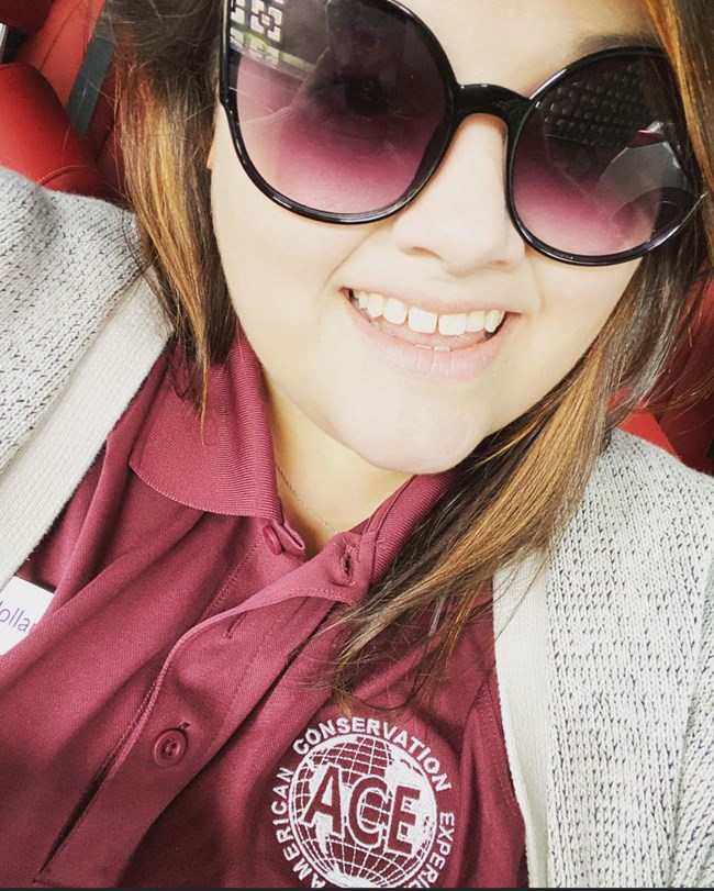 lt= A woman's portrait, wearing sunglasses.